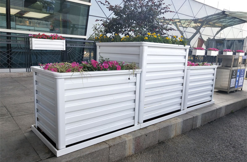 實木花箱好還是鋁合金花箱好？