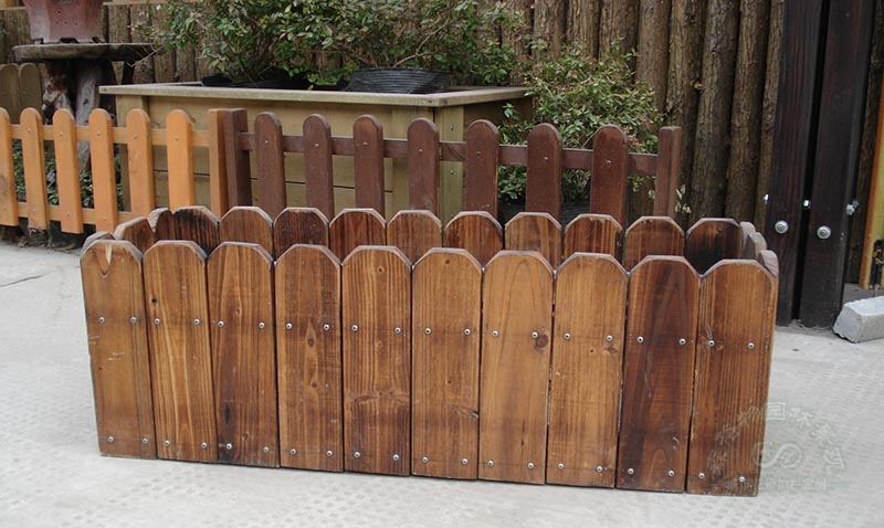 防腐木花箱要注意的細節