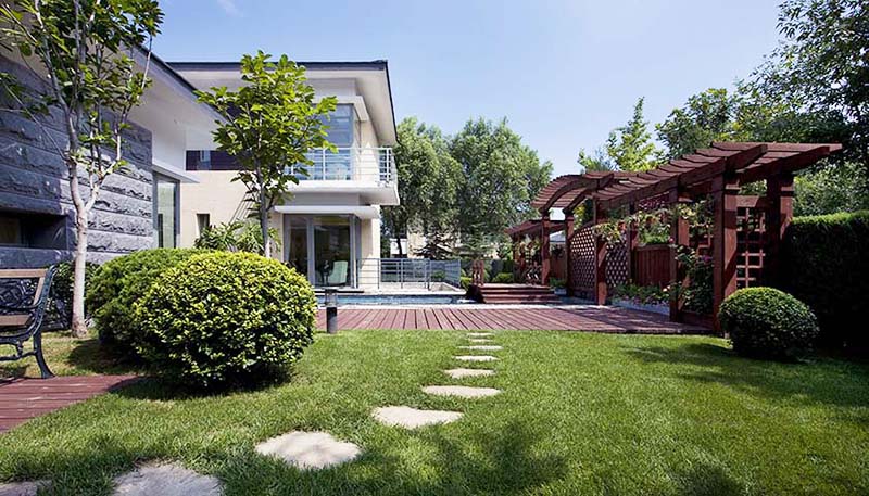 別墅花園手機(jī)控制智能自動(dòng)澆灌系統(tǒng)