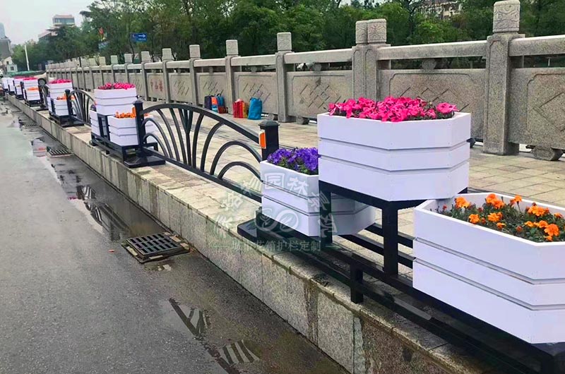 城市道路花箱有哪些類型？