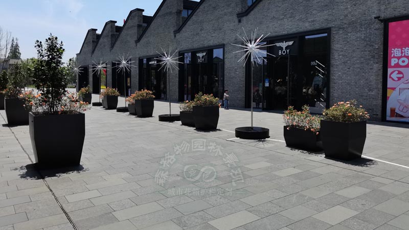 戶外景觀道路花箱的品類有哪些？