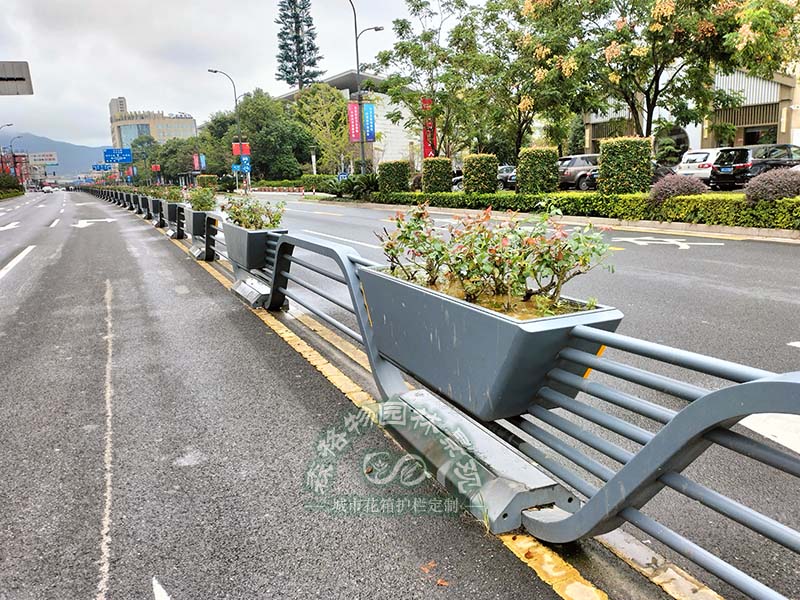 森格物花箱護欄帶您來了解每款花箱護欄產(chǎn)品的經(jīng)典魅力！