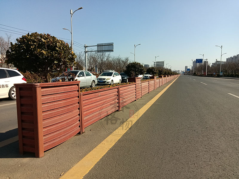 鋁合金花箱多少錢一個？