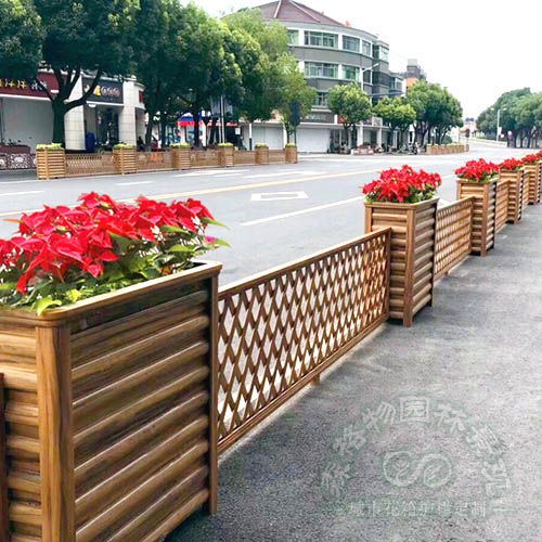 貴州網(wǎng)格黃檀木紋鋁合金花箱護欄