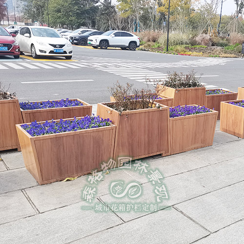 公園景區(qū)仿木紋不銹鋼