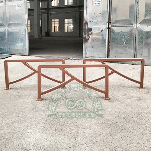 入字型景觀車擋護(hù)欄