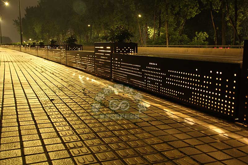 智慧花箱：物聯網技術變革，園林造景上新臺階