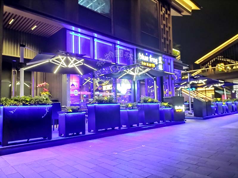 城市園林景觀定制戶外花箱要注意哪些細節？