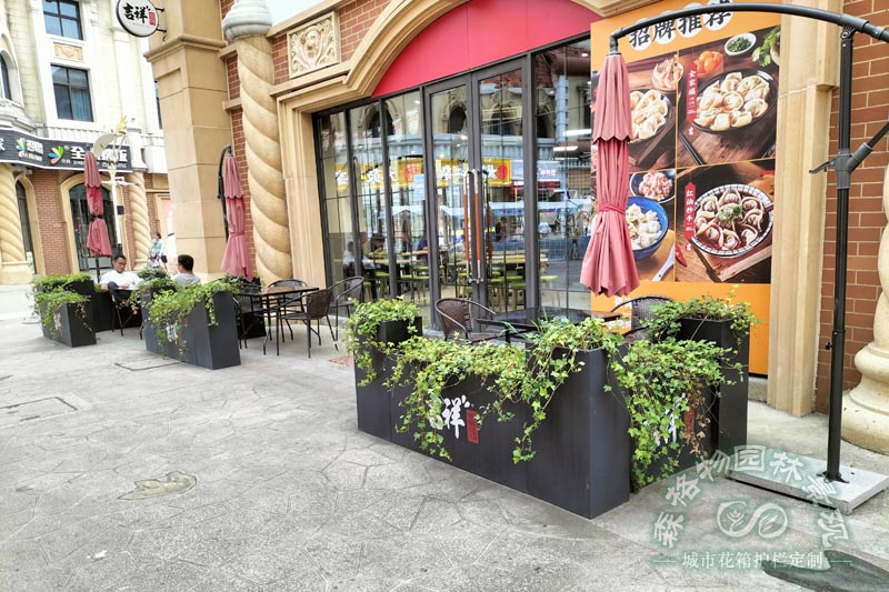 隨處可見的戶外景觀花箱，讓我們生活不一樣