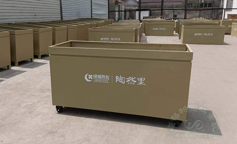 戶外鐵藝花箱主要有哪些材質